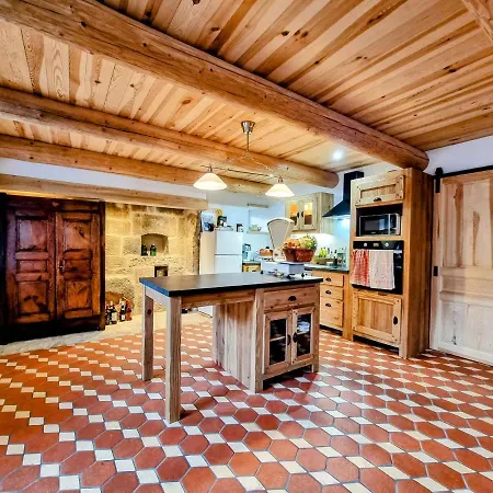 Holiday home La Menou *